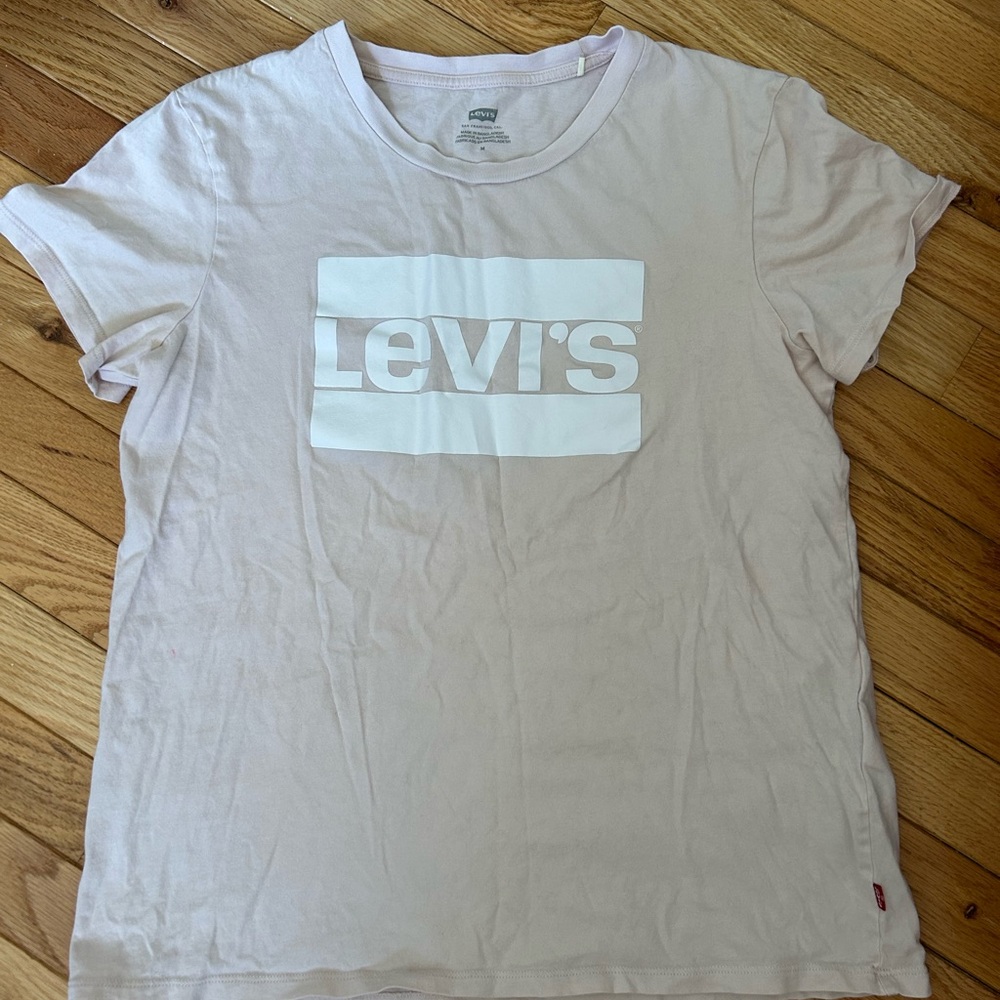 Levi's Light Pink Tee